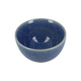 donkerblauw celadon kopje met gekraakte textuur voor thee of infusie