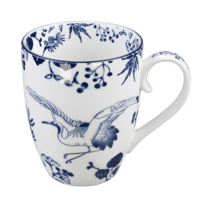 Witte porseleinen mok met blauwe decoratie kraanvogel- en bladmotief Japanse stijl 38 cl