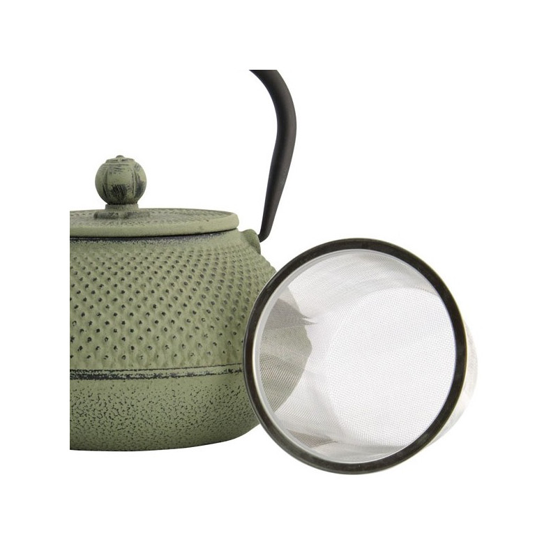 Green cast iron teapot with stainless steel infuser 80cl capacity and ergonomic black handle