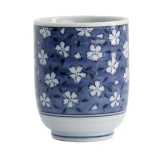 blauw-wit porseleinen kopje met sakura-bloemmotief 16cl