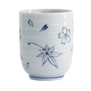 Wit porseleinen kopje met esdoornblad- en blauwe bloemmotieven 16 cl Thés & Traditions