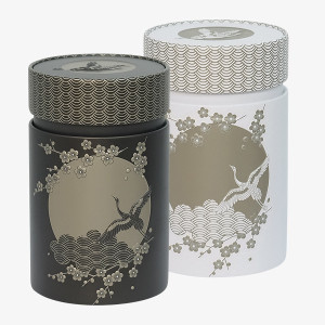 Teedosen Komorebi 150g mit Kirschblüten- und Kranich-Motiv, japanisches Schwarzweiß-Design