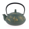Groene gietijzeren theepot met vlinder- en bloemenmotieven in brons en zwart handvat 600ml