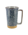Mug in ceramica motivo spirali blu e beige con manico rettangolare stile giapponese