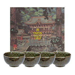 Geschenkset van vier Shinryoku kommen in keramiek met groene en zwarte afwerking met gemarmerd effect