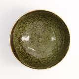 Groen gespikkelde keramische kom met glanzende afwerking uit Shinryoku kommen geschenkset