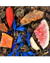 Mischung aus Oolong-Tee mit Goji-Beeren, Kornblütenblüten, getrockneten Fruchtstücken und Zuckerkristallen