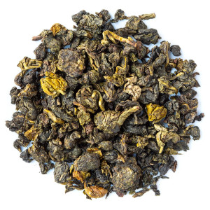 Trockene Blätter des Oolong Tie Guan Yin mit grünen und braunen Nuancen