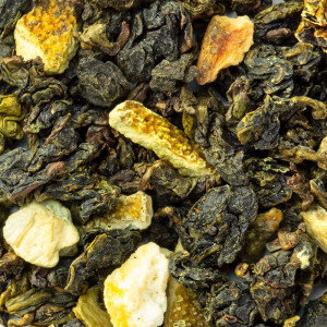 blend of oolong tea with dried orange peels for fragrant infusion