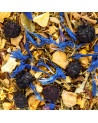 Mischung aus Rooibos, Heidelbeere und Ingwer mit blauen Blüten und Zitrusfruchtstücken
