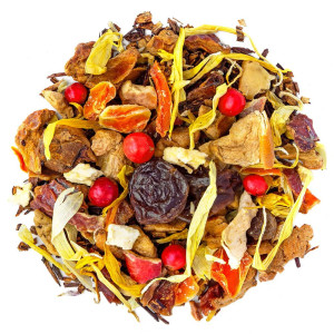 Mischung aus Trockenfrüchten, gelben Blütenblättern, roten Beeren, Pfirsichstücken und getrockneten Pflaumen für Kräutertee