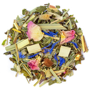 Mischung aus Ayurveda-Kräutertee Pitta mit Blütenblättern, getrockneten Blättern und Kräutern