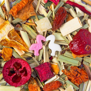 Flamingo herbal tea blend with dried fruit pieces and pink flamingo sugar decorations
