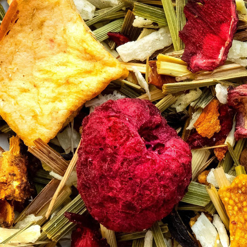 getrocknete Himbeere, Zitronengras, Rindenstücke und Kräuter für Kräutertee Himbeere Zitron