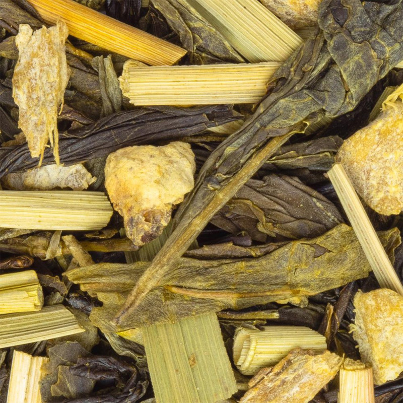 mengsel van groene theebladeren en stukjes schil voor groene thee yangtze-infusie