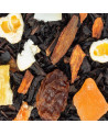 Mischung aus Schwarztee mit Mandelstücken, Orangenschale und Trockenfrüchten
