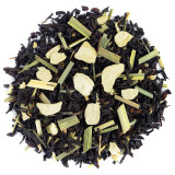 melange van zwarte thee met stukjes gember en citroenschil bladeren en gedroogde schillen