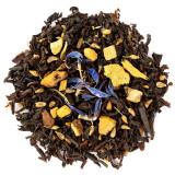 melange van zwarte thee met stukjes zoethout blauwe bloemen en specerijen Thés et Traditions