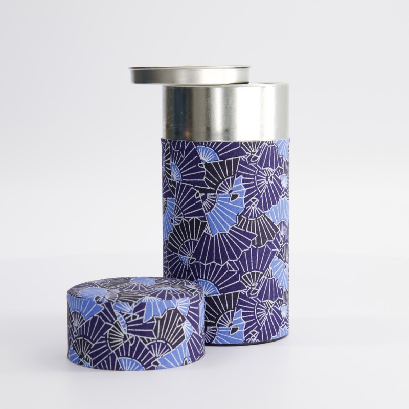 Scatola cilindrica washi motivo ventagli blu e neri con coperchio metallico aperto