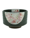 Bol à matcha en céramique noire motif floral cerisiers japonais roses et verts