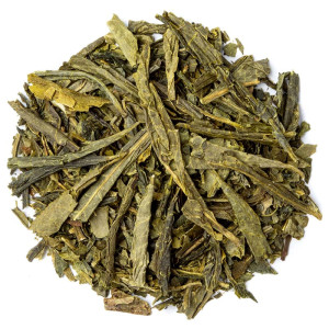 Gedroogde groene thee blaadjes Bancha uit Japan met lange platte groene blaadjes