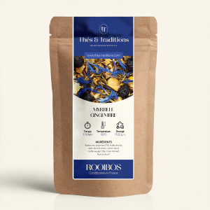 Wiederverschließbarer Kraftpapierbeutel mit Rooibos Heidelbeere Ingwer, Etikett in Dunkelblau und Gold von Thés & Traditions, Fe