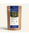 Wiederversiegelbarer Kraftpapierbeutel mit Japanischem Grüntee Sencha, Etikett in Marineblau und Gold von Thés & Traditions, Fen