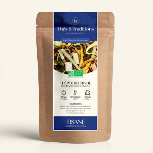 Verschließbarer Kraftpapierbeutel mit Tee zum Aufwachen, mit dunkelblauem und goldenem Etikett von Thés & Traditions, Fenster ze