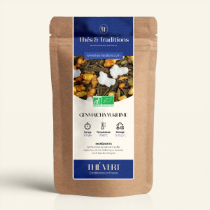 Wiederverschließbarer Kraftpapierbeutel mit Grüntee Genmaicha Yukihime, dunkelblauem und goldenem Etikett von Thés & Traditions,