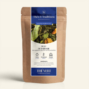 Verschließbarer Kraftpapierbeutel mit Grüntee Feigenkaktus, dunkelblauem und goldenem Etikett von Thés & Traditions, Fenster zei