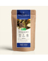 Wiederverschließbarer Kraftpapierbeutel mit Grüntee Detox Supergreen, dunkelblau-goldenes Etikett von Thés & Traditions, Fenster