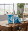 Türkise Teedose mit Blumenmuster Côte d'Azur von Thés & Traditions, geöffnet und geschlossen auf Holztisch
