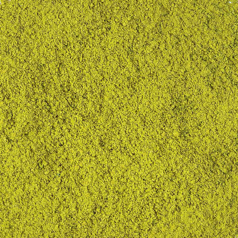 organic matcha tea powder fine and smooth green color