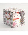 Mug Maneki Neko bianco con disegno pesce rosa collare rosso campanellino dorato in scatola decorata