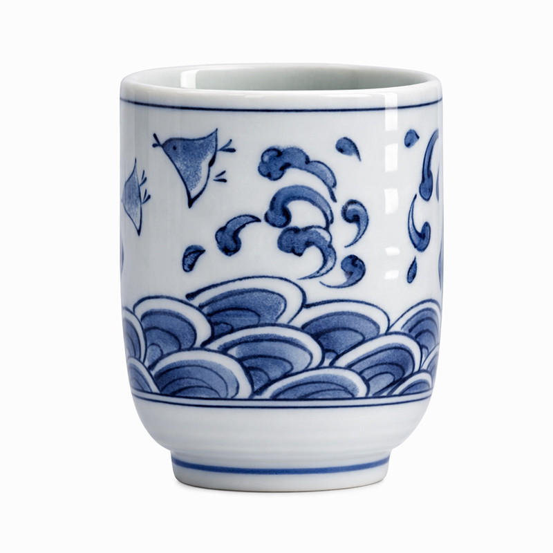 Weiße Porzellan-Tasse mit blauem Wellenmotiv, 16 cl Fassungsvermögen