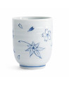 Weiße Porzellanteasse mit Ahornblättern und blauen Blüten, 16 cl
