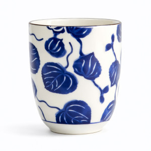 White porcelain cup with blue ivy leaf decor Japanese style 17 cl