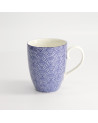 Mug en porcelaine motif points bleus style nippon anse blanche contenance 38 cl