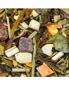 blend of green tea leaves, fruit pieces and plants for detox supergreen infusion